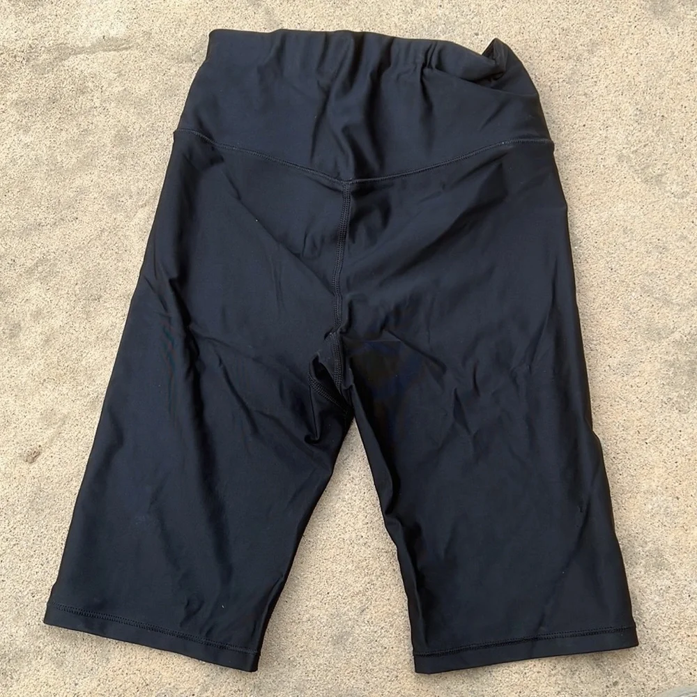 Sweaty Betty Black Shine 9
